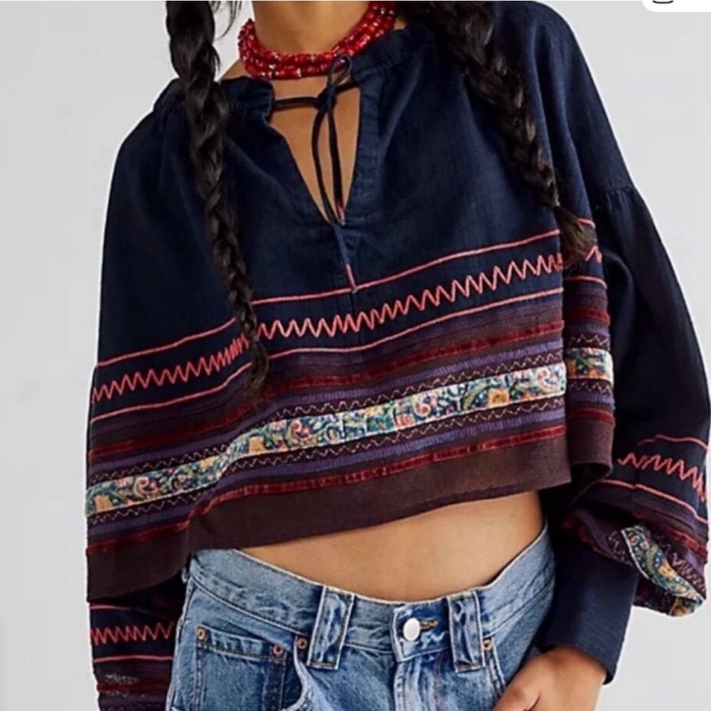 We the Free People Embroidered Indigo Peasant Crop Top Katie Poppy Size L Gypsy